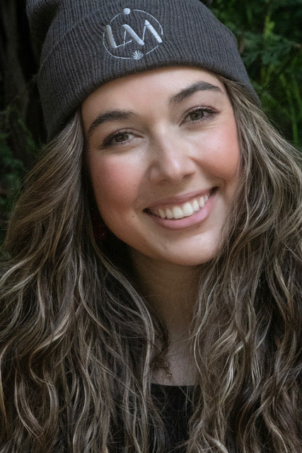 Las Melodias De La Luna Knit Cap